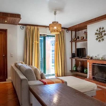 R3 - Miravillas - Rosas 33 * מירה