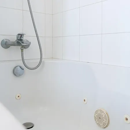 וילה R3 - Miravillas - Rosas 33 *