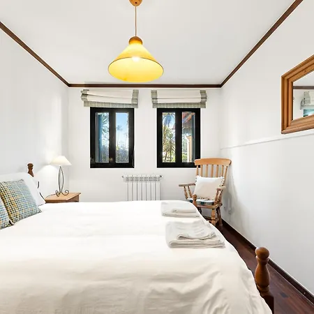 וילה R3 - Miravillas - Rosas 33 מירה